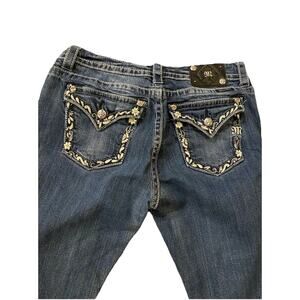 Miss Me Size 29 Jeans Boyfriend Capri Embellished Bling Flap Pocket Mid Rise EUC